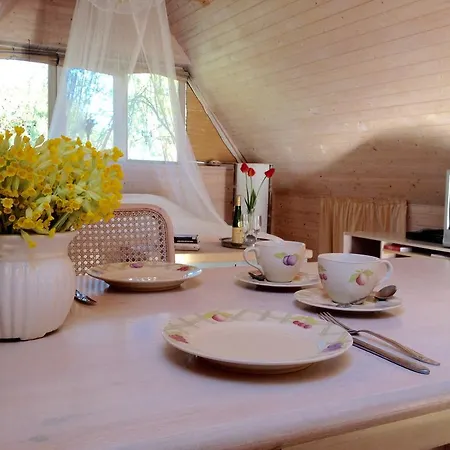 Romantic Attic Holiday House Сasa de vacaciones